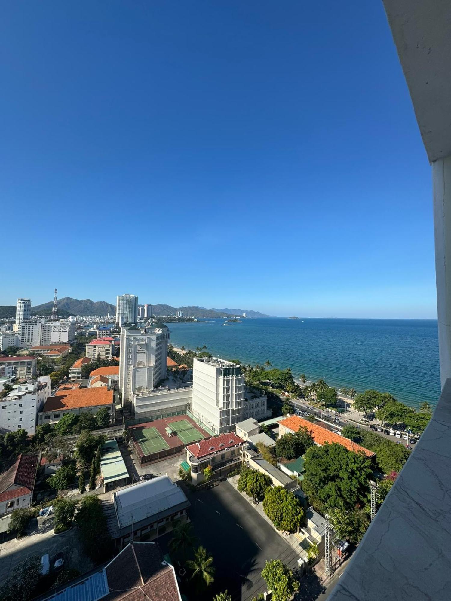 Nha Trang Palace Hotel Esterno foto