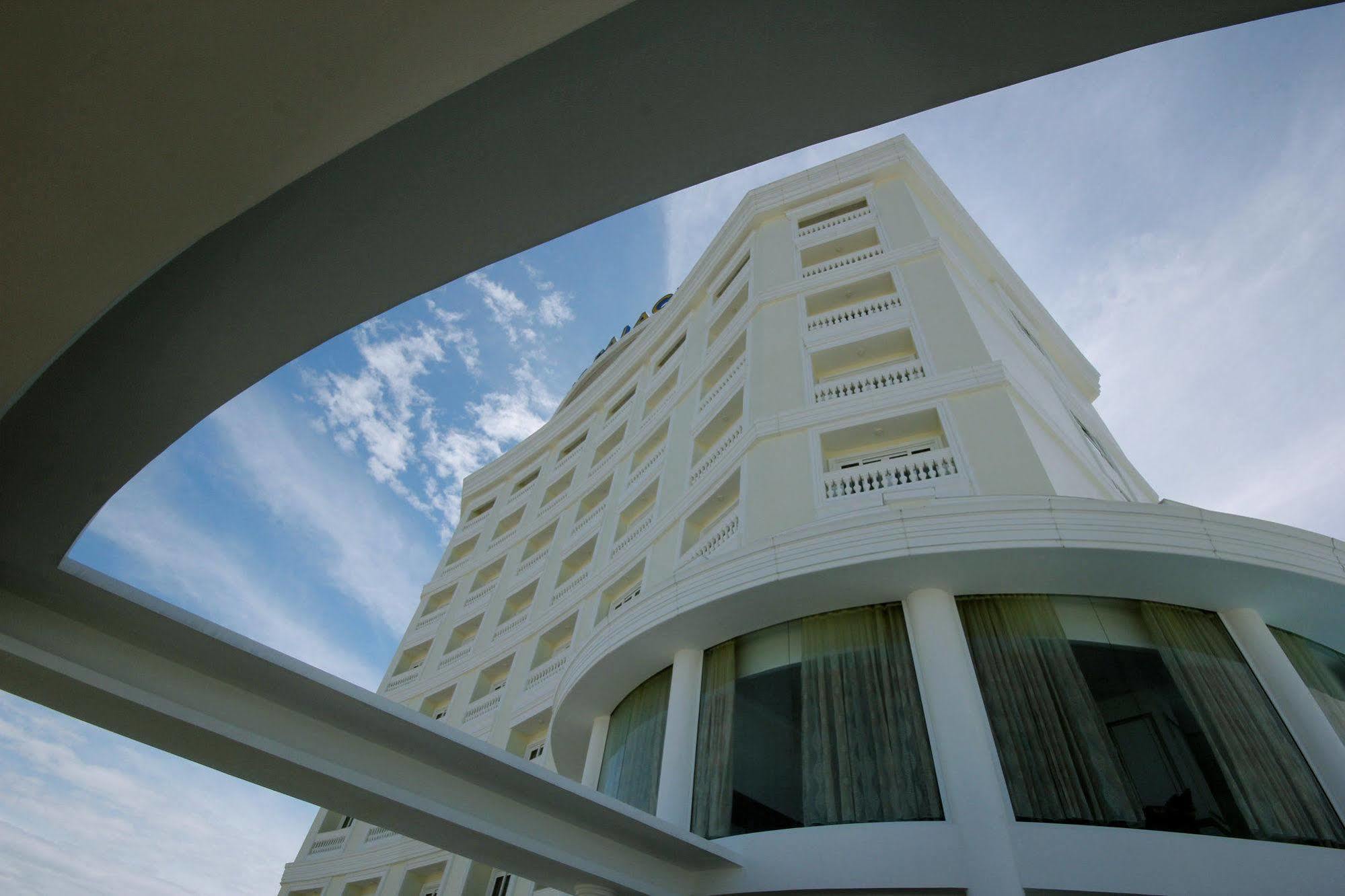 Nha Trang Palace Hotel Esterno foto