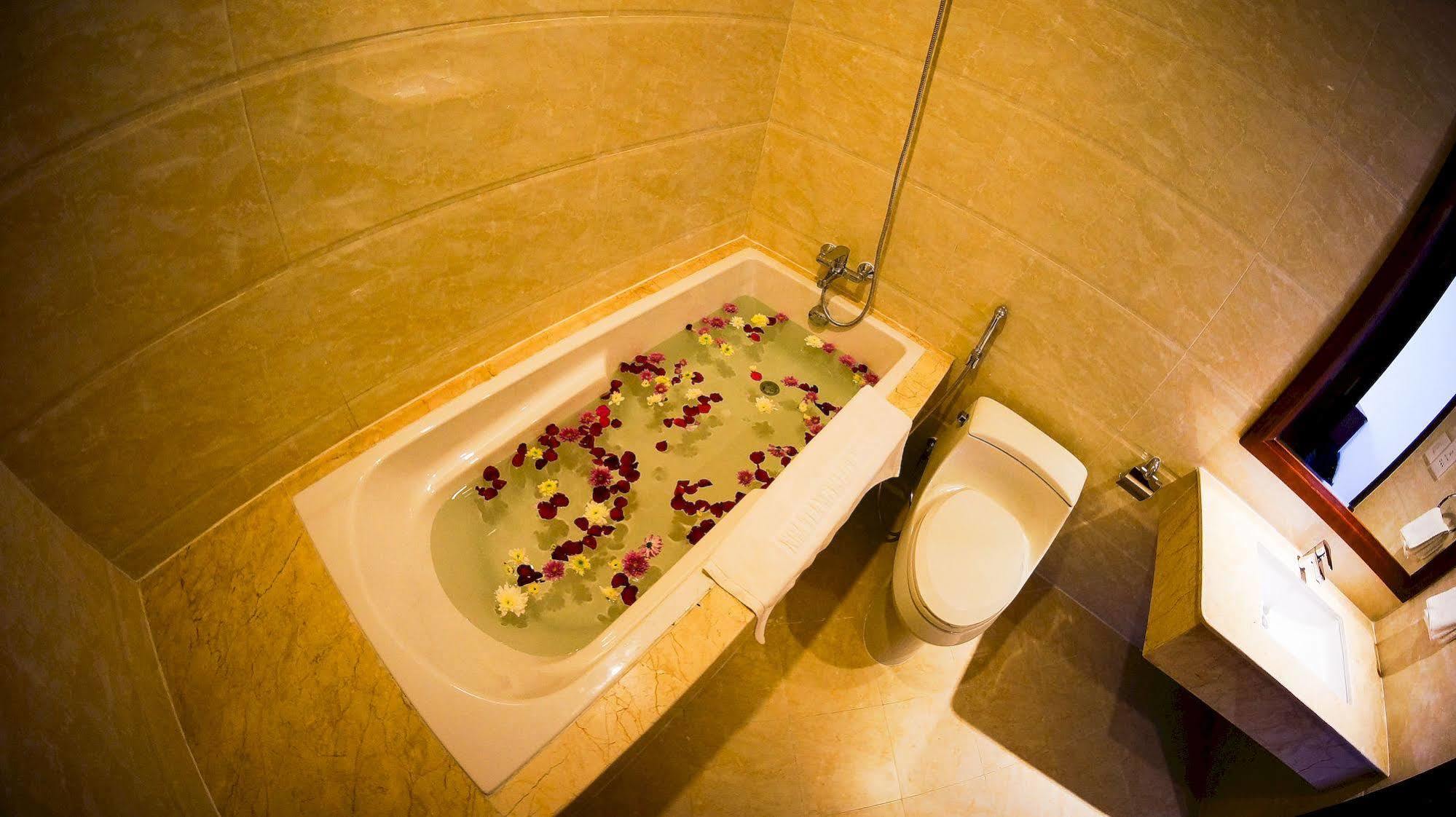 Nha Trang Palace Hotel Esterno foto